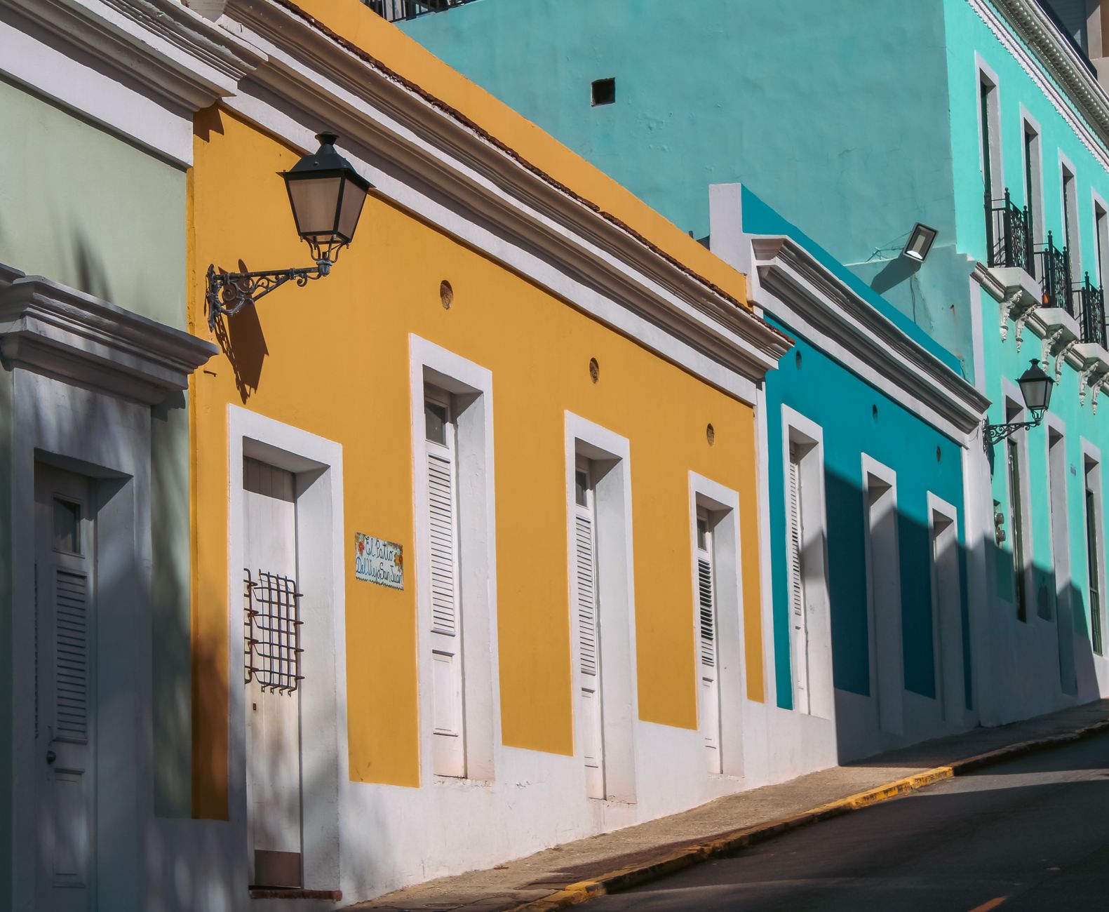 Calle del Centro Histórico de Oaxaca de Juárez cerca de Café del Sol